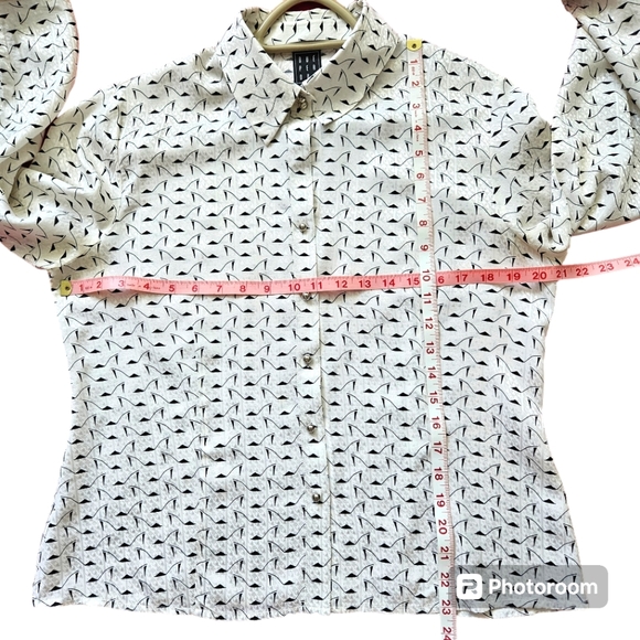 Due Per Due White Silk Blouse Collared Flowy Long Sleeve Double Cuffed Size 12 - Picture 17 of 17